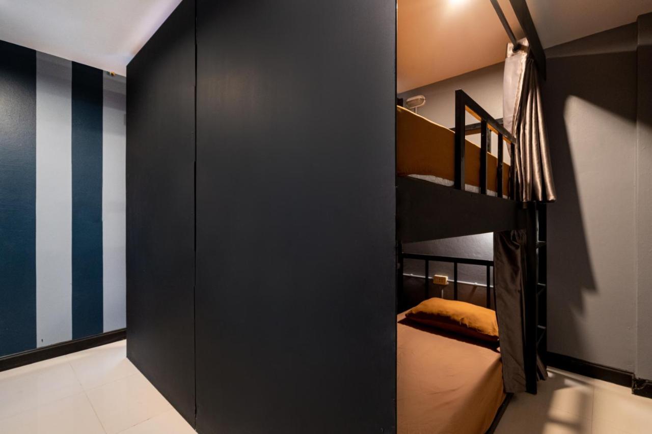 Black Pantera Hostel Patong Zewnętrze zdjęcie