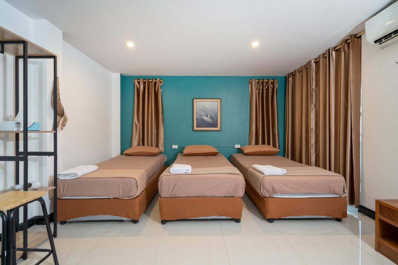 Black Pantera Hostel Patong Zewnętrze zdjęcie
