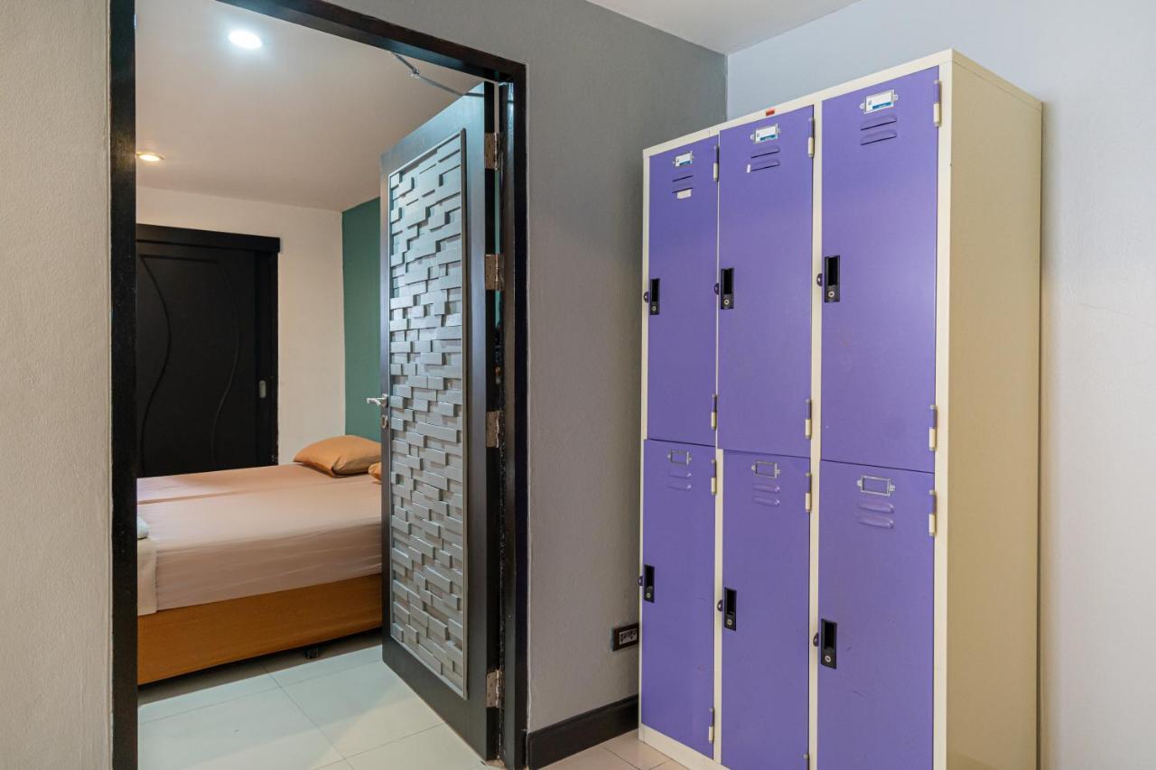 Black Pantera Hostel Patong Zewnętrze zdjęcie
