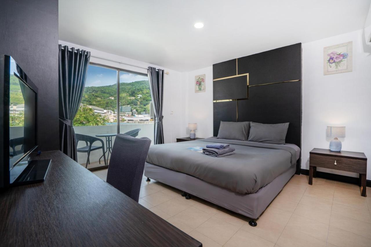 Black Pantera Hostel Patong Zewnętrze zdjęcie